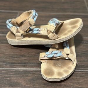 Blue Rope Teva Sandals